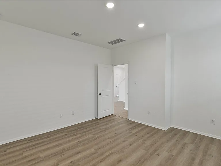 3015 Wedgewood Cove Way — Photo 13