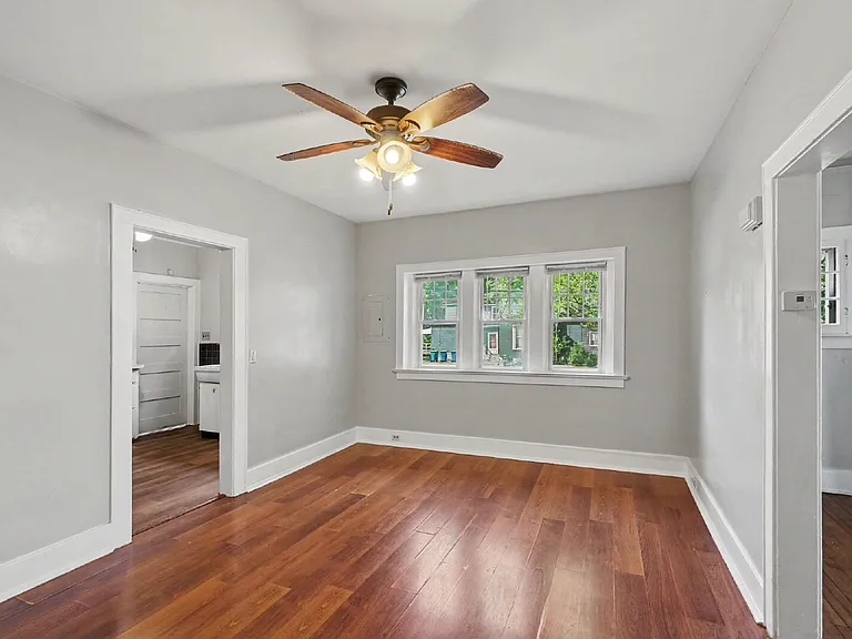 207 Marquette Ave #2 — Photo 8