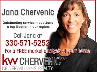 2896 Kent Rd, Stow, OH 44224