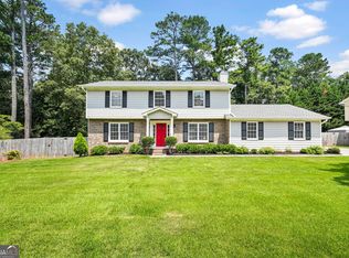 5663 Seville Ln, Stone Mountain, GA 30087