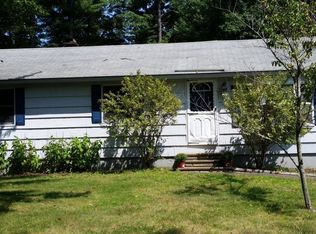96 Spruce Ln, Dover, NH 03820