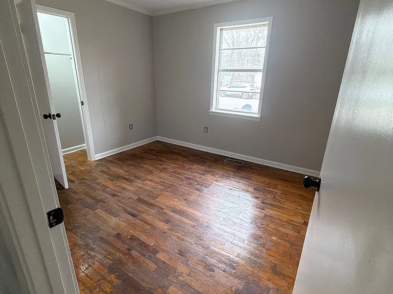1116 Berrywood Ave — Photo 8