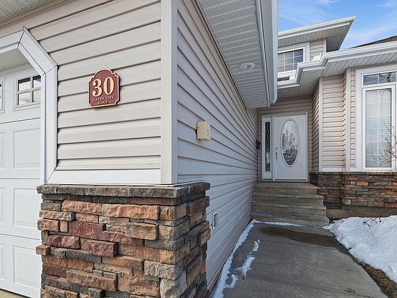 4th image of 30 Valleyview Rdg