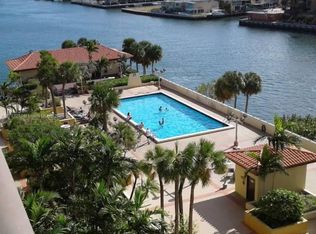 290 174th St APT 2304, Sunny Isles Beach, FL 33160