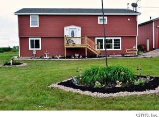 9434 Middle Rd, Dexter, NY 13634
