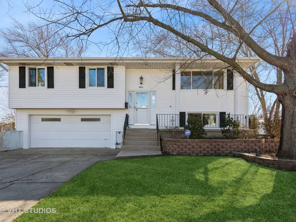 1031 Aimtree Pl, Schaumburg, IL 60194