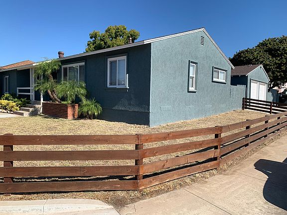 3rd image of 3903 Casita Way