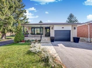 61 Galloway Rd, Toronto, ON M1E 1W6