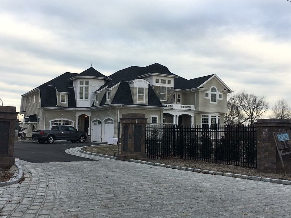 96 E Bayberry Rd, Islip, NY 11751 Zillow