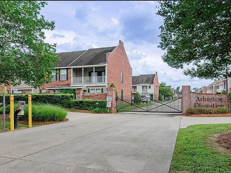5203 Arlington Ct — Photo 25