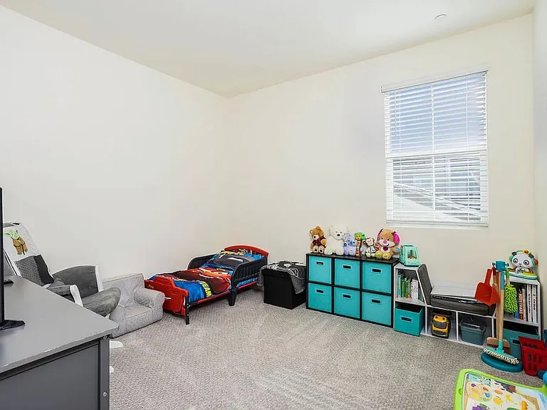 27737 Heritage Ln — Photo 12