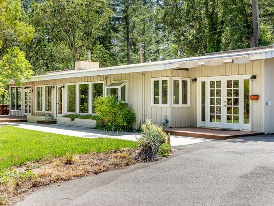 6662 St Helena Road, Santa Rosa, CA 95404