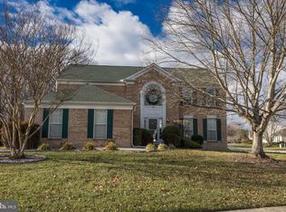 2 Crabapple Ct, Newark, DE 19702
