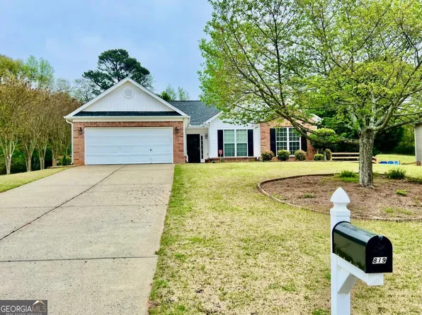 819 Custom Ln, Winder, GA 30680