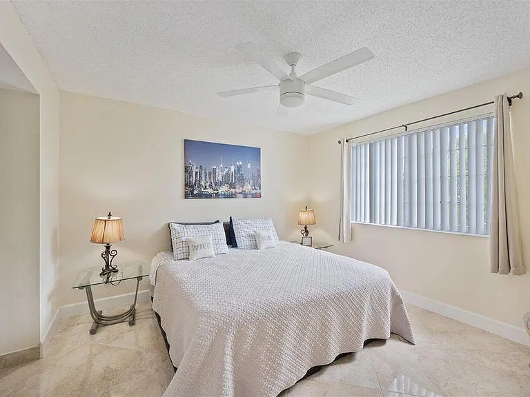 1100 Crestwood Ct S #1110 — Photo 17