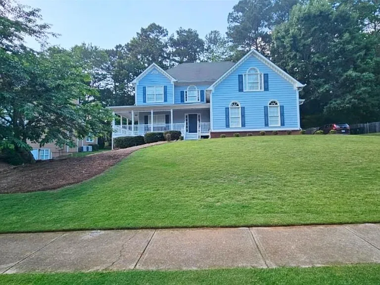 6116 Braidwood Ln NW — Photo 2