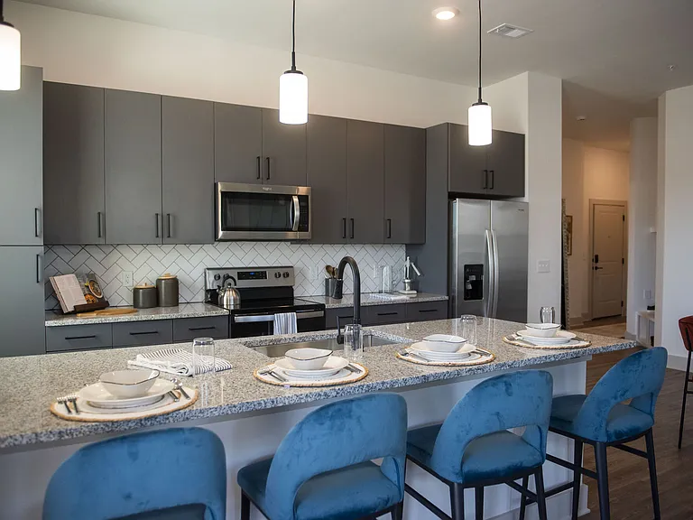 Solis Gainesville — Photo 10