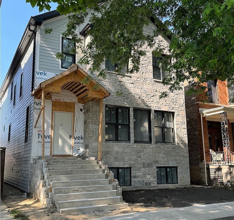 2nd image of 1938 W Eddy St