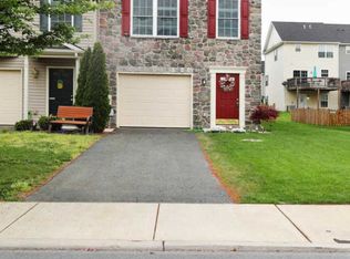 258 Morlatt Ln, Martinsburg, WV 25404