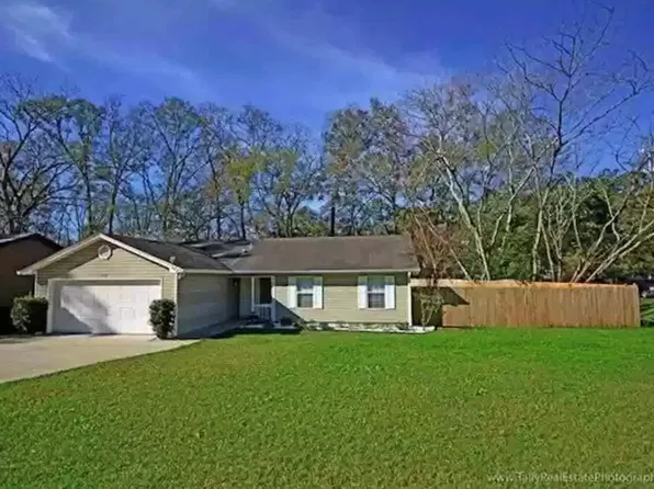 1478 Valley Green Dr, Tallahassee, FL 32303