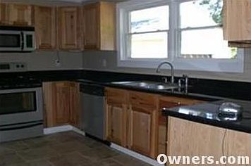 Kitchen - Granite & Stainless