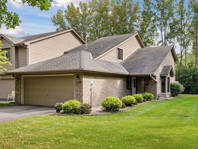 13199 Gemstone Ct, Apple Valley, MN, 55124