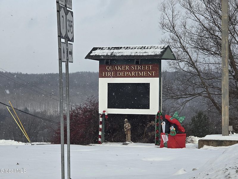 5th image of 111 Darby Hill Road