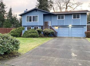 15416 13th Avenue Ct E, Tacoma, WA 98445