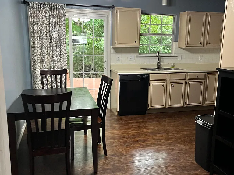 1845 N Albany Ln — Photo 11
