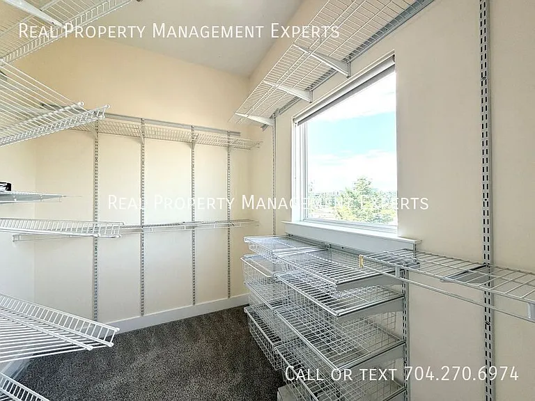 633 McNinch St — Photo 10