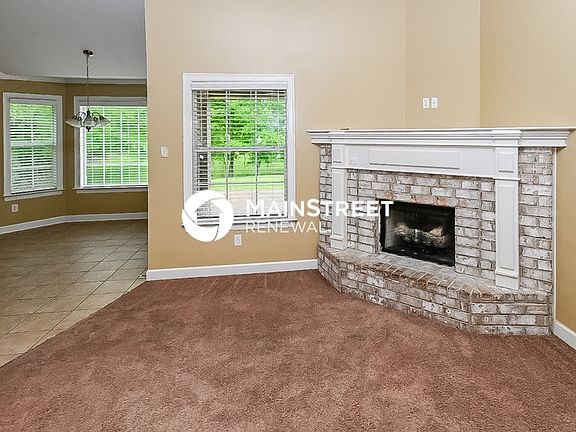 3rd image of 7544 Mary Dr