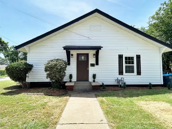 601 Blevins St, Fort Worth, TX 76111