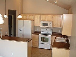 3rd image of 2905 Oshaughnesy St APT 107
