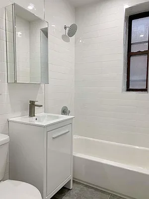 Rented by REAL New York | media 19