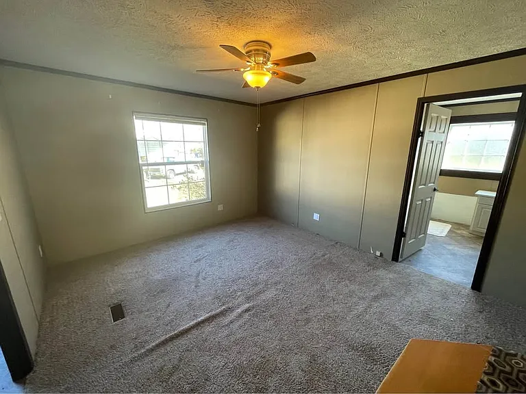 7730 Roberson St — Photo 15