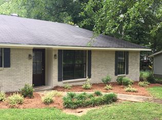 632 Chickasaw Dr, Grenada, MS 38901