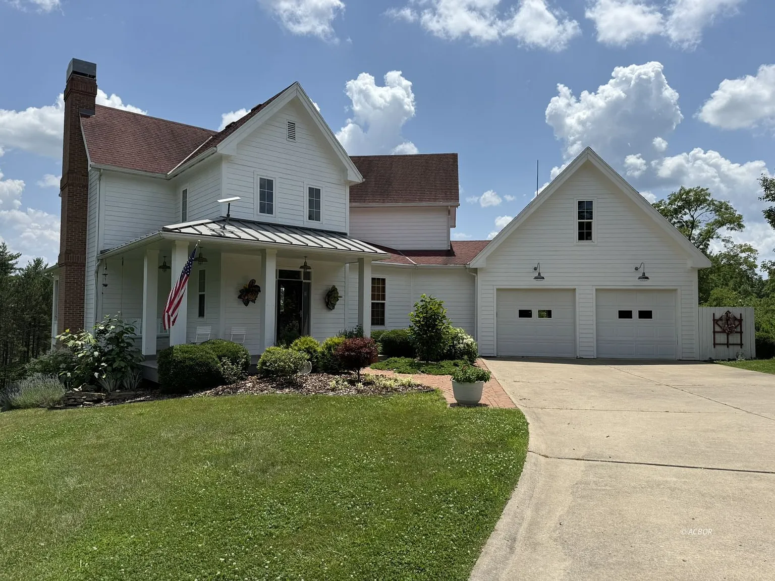 7200 N Coolville Rdg photo 1