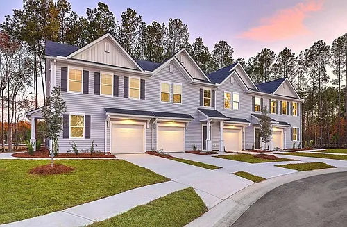 102 Benelli Dr Photo 1