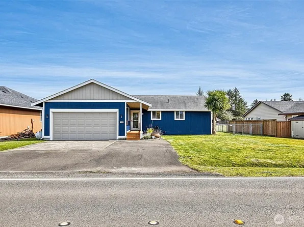 550 Canal Drive NE, Ocean Shores, WA 98569