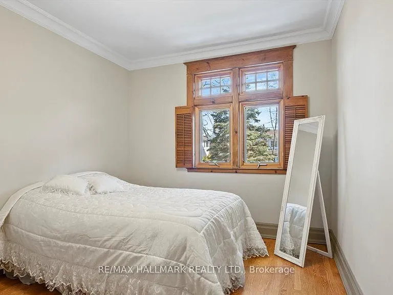 100 Warden Ave — Photo 14