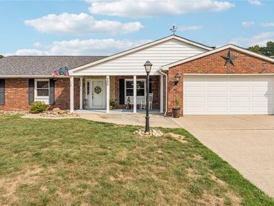 220 Falcon Ridge Dr, New Kensington, PA, 15068