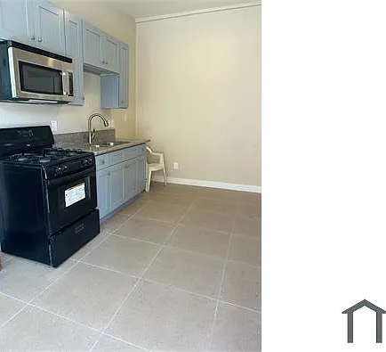 628 W 59th Pl — Photo 3