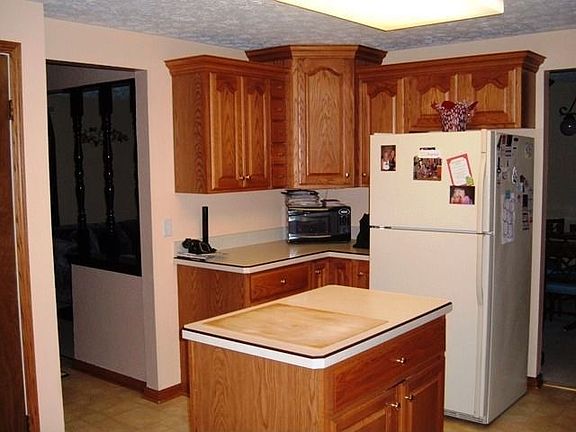 Kitchen 1