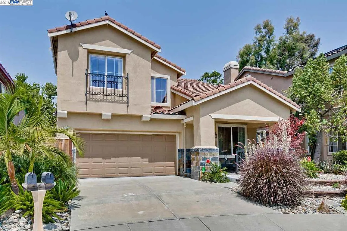 109 Windflower Ln photo 1