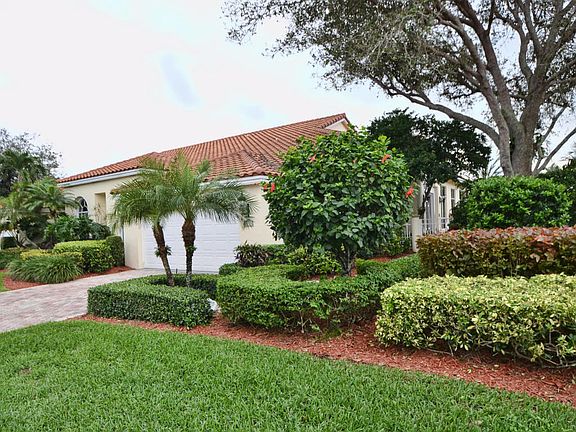 Home For Sale In Broken Sound Country Club