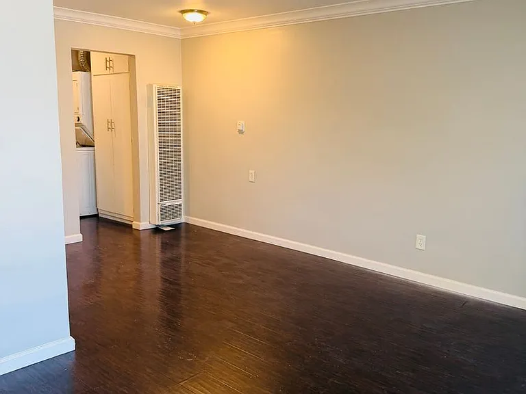 611 Linden Ave — Photo 5