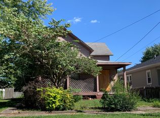 179 Fulton St, Galesburg, IL 61401