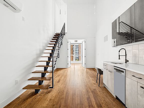 2nd image of 640 Saint Marks Ave #2