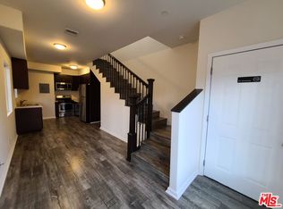 7117 Hawthorn Ave UNIT 2, Los Angeles, CA 90046