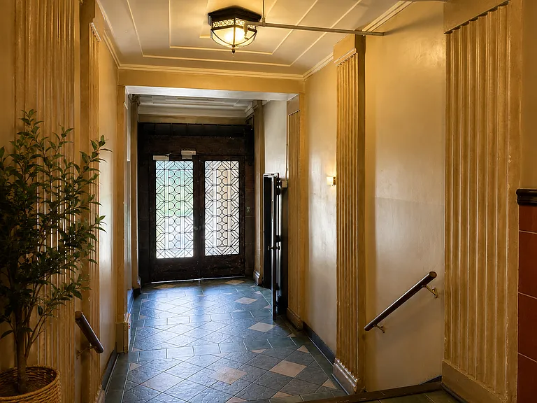 Chateau Duval — Photo 22